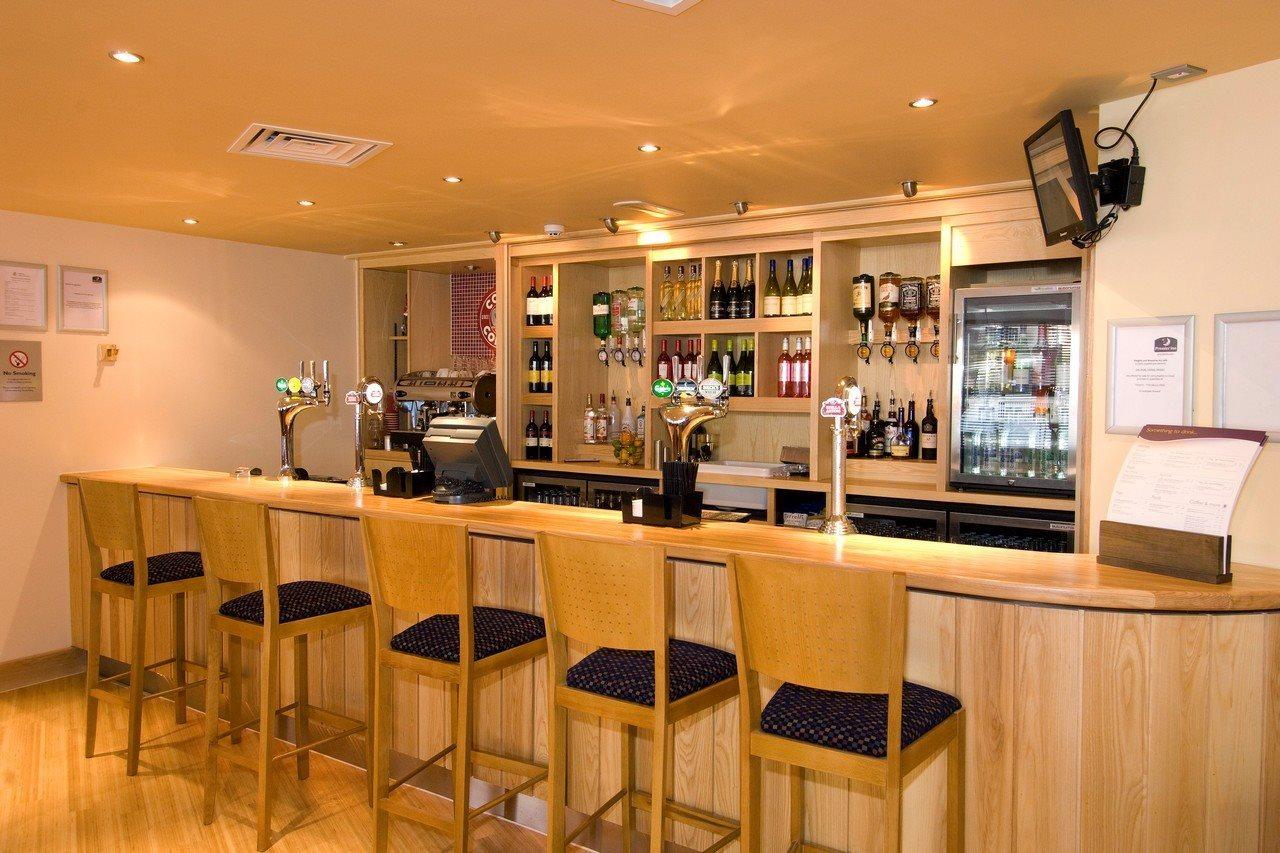 Premier Inn Chester City Centre Exterior photo